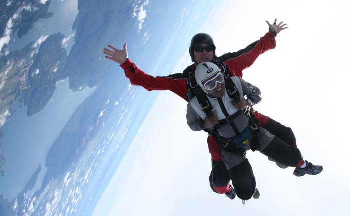 Tandem sky dive