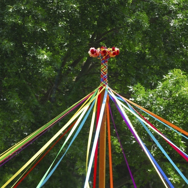 Linchpin Are You Indispensable? Seth Godin