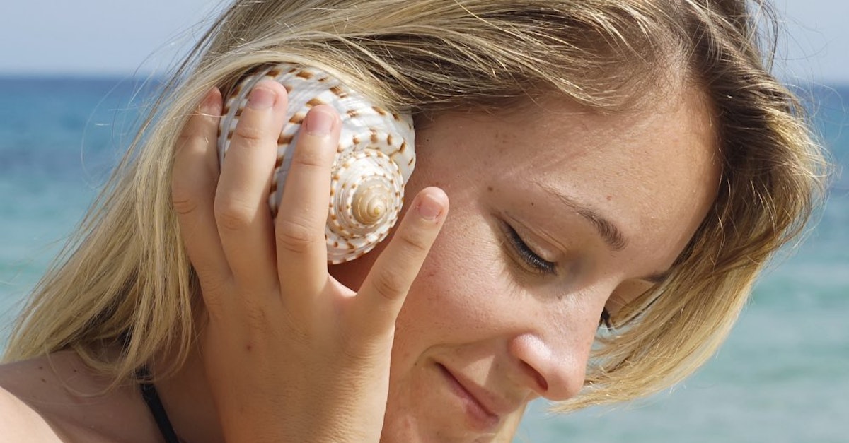 Mindful Listening - Developing Awareness to Listen Fully